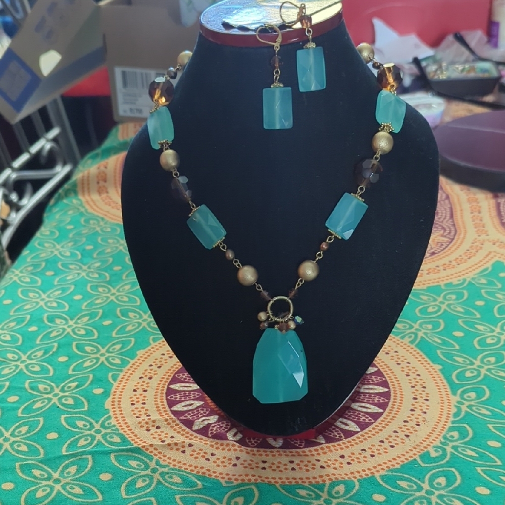 Blue and Gold Necklace and Earring Set Gorgeous Colors